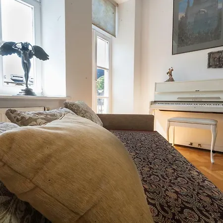 Concierge Praga Gallery Apartman *